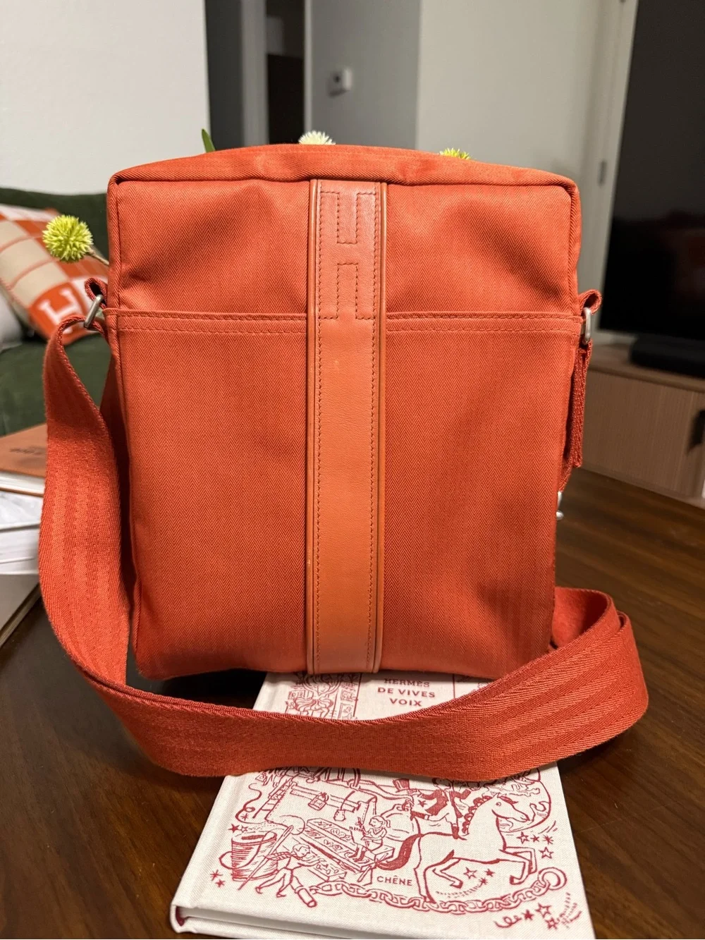 Hermes authentic hermès